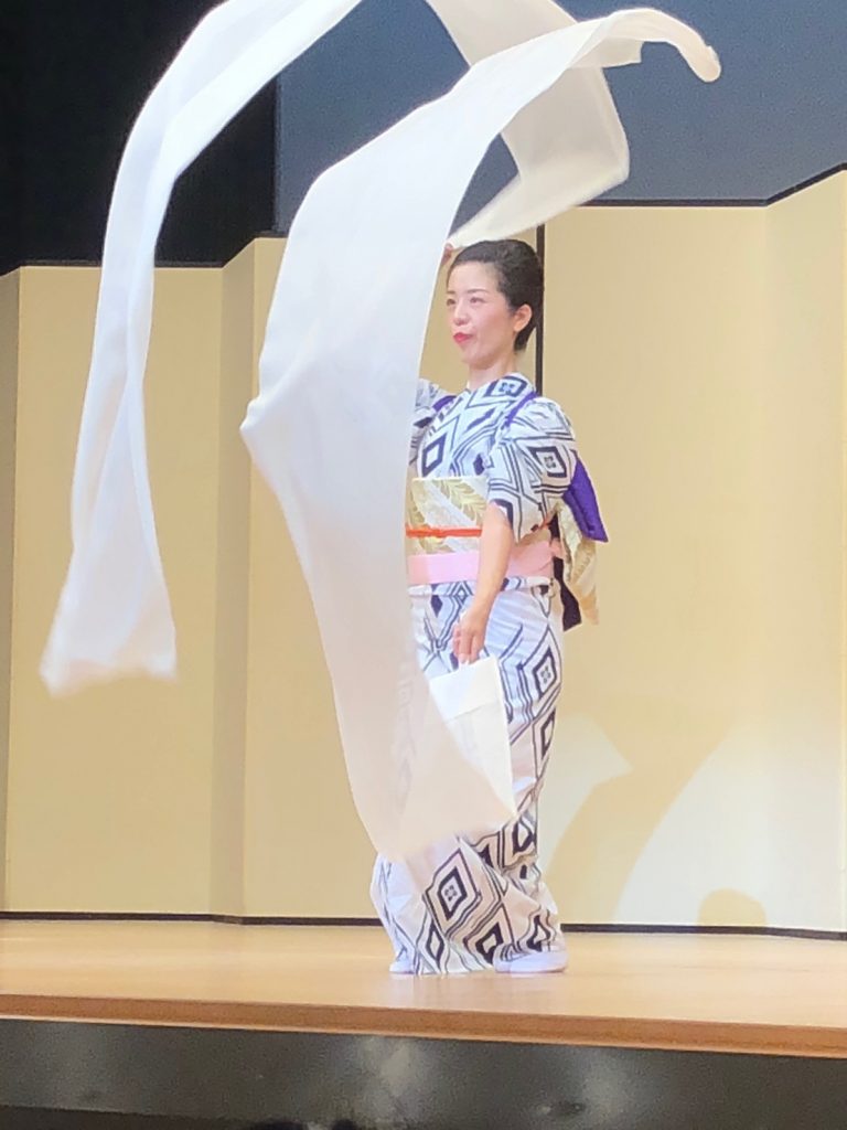 三味線 踊り用 小道具 日本舞踊 藤間流 便利な手作りカバー付